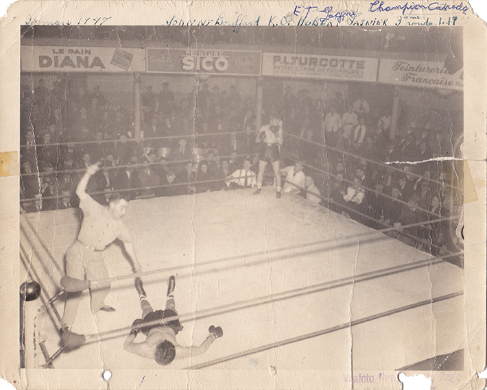 Combat championnat canadien Johnny Bouffard K.O. contre Hubert Gagné 3ième rondes le 26 mars 1947