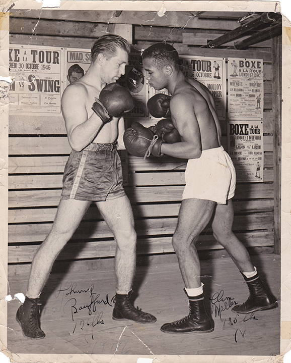 Johnny Bouffard 126 livres avec Clint Miller 125 livres