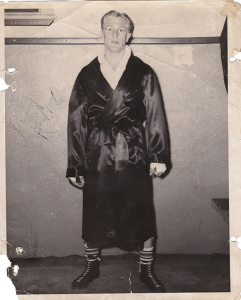 Johnny Bouffard en tenue de pré combat