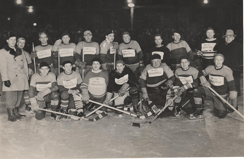 Johnny Bouffard participant dans la ligue de hockey de Hôtel Commercial de Thetford Mines