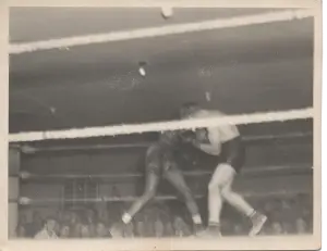 Combat championnat canadien Johnny Bouffard contre Hubert Gagné